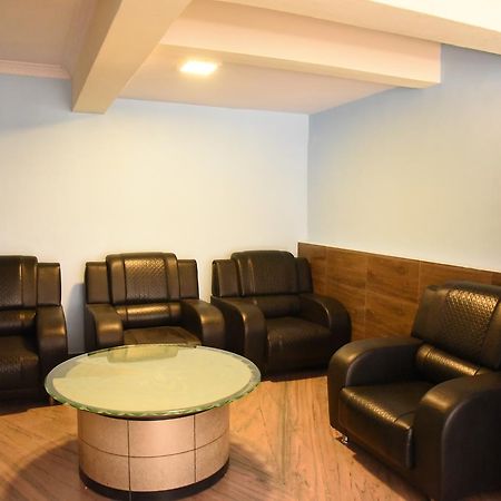 The Sky Inn Navi Mumbai Exterior photo